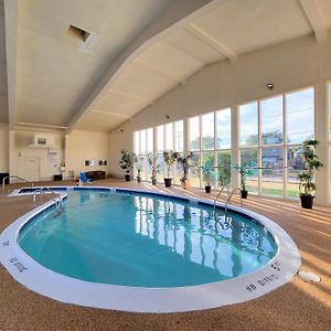 Days Inn By Wyndham - Cape Cod